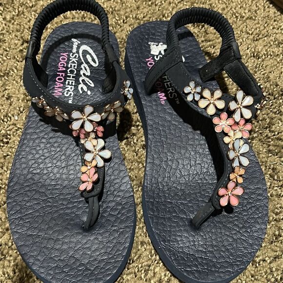 Skechers happy Daisy Dark Blue Sandals with enamel Floral flowers Design size 6 - Picture 2 of 8